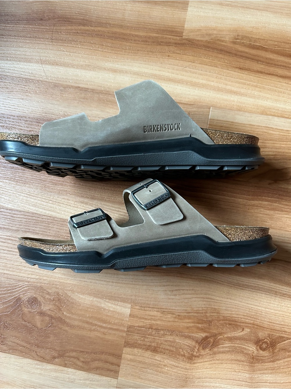 Birkenstock Arizona Crosstown Sandals - Men’s Size 10 (43) - Picture 2 of 5